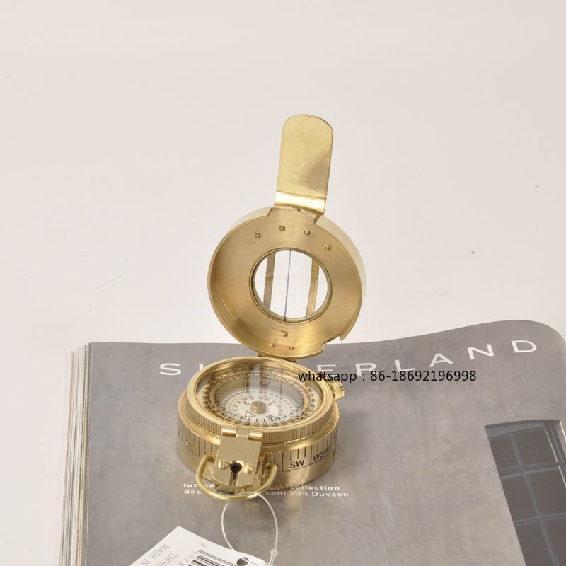 Bussola da campeggio per alpin - Outdoor Lighting Brass recensione e prezzo
