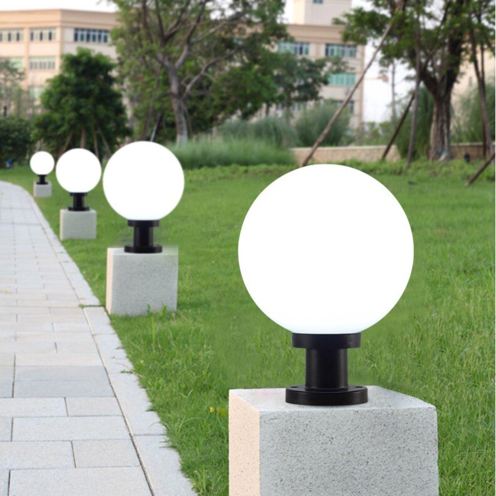Lampada Solare Sferica da Este - Outdoor Lighting Pathway recensione e prezzo