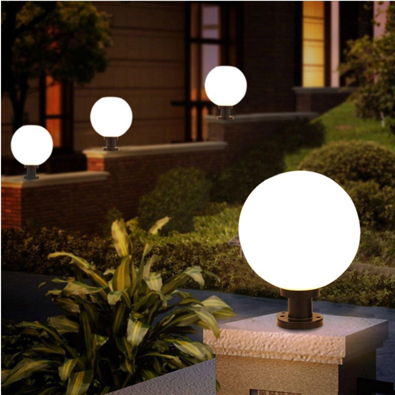 Lampada Solare Sferica da Este - Outdoor Lighting Pathway recensione e prezzo